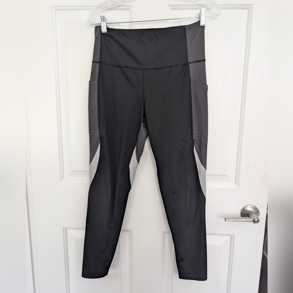 👋 FINAL MARKDOWN CLOSET CLOSING yoga leggings Athliesure LegginBlack